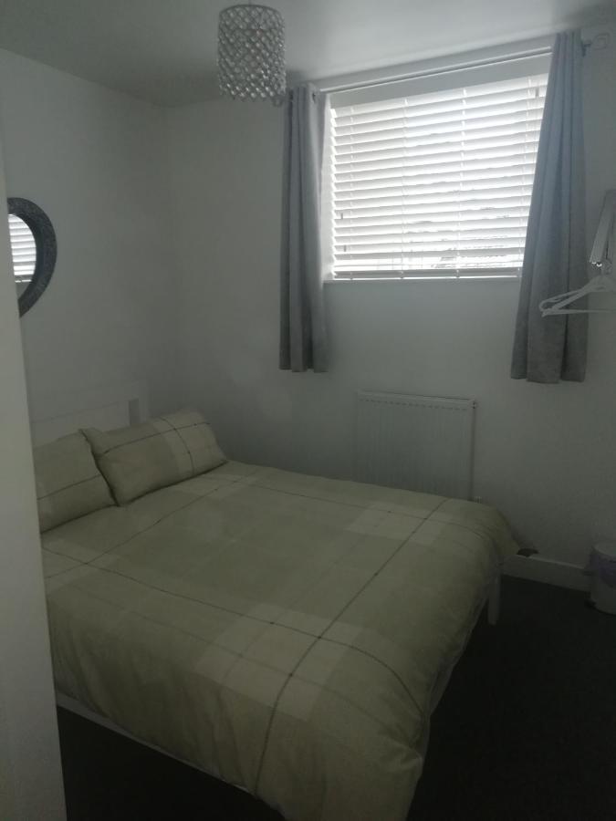 The Antelope Hotel Merthyr Tydfil Luaran gambar